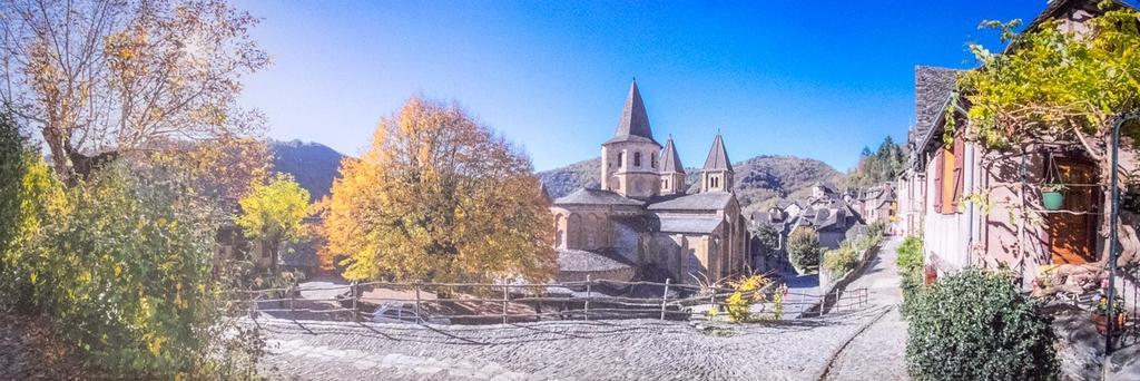 Le Compostelle De Conques Apartman Kültér fotó