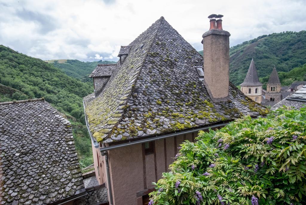 Le Compostelle De Conques Apartman Kültér fotó